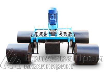 сборщик нефти с поверхности воды